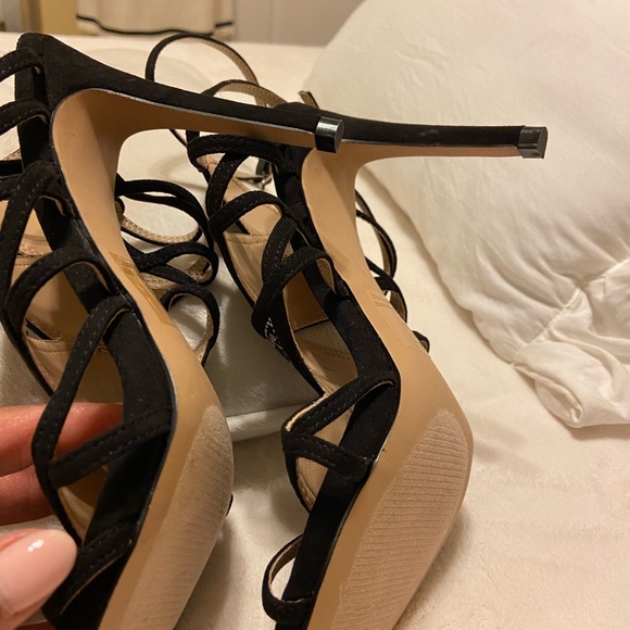 Black Velvet Aztec pattern by JustFab with silver studs Stiletto Heel Sz 6.5 NWT - Picture 11 of 12